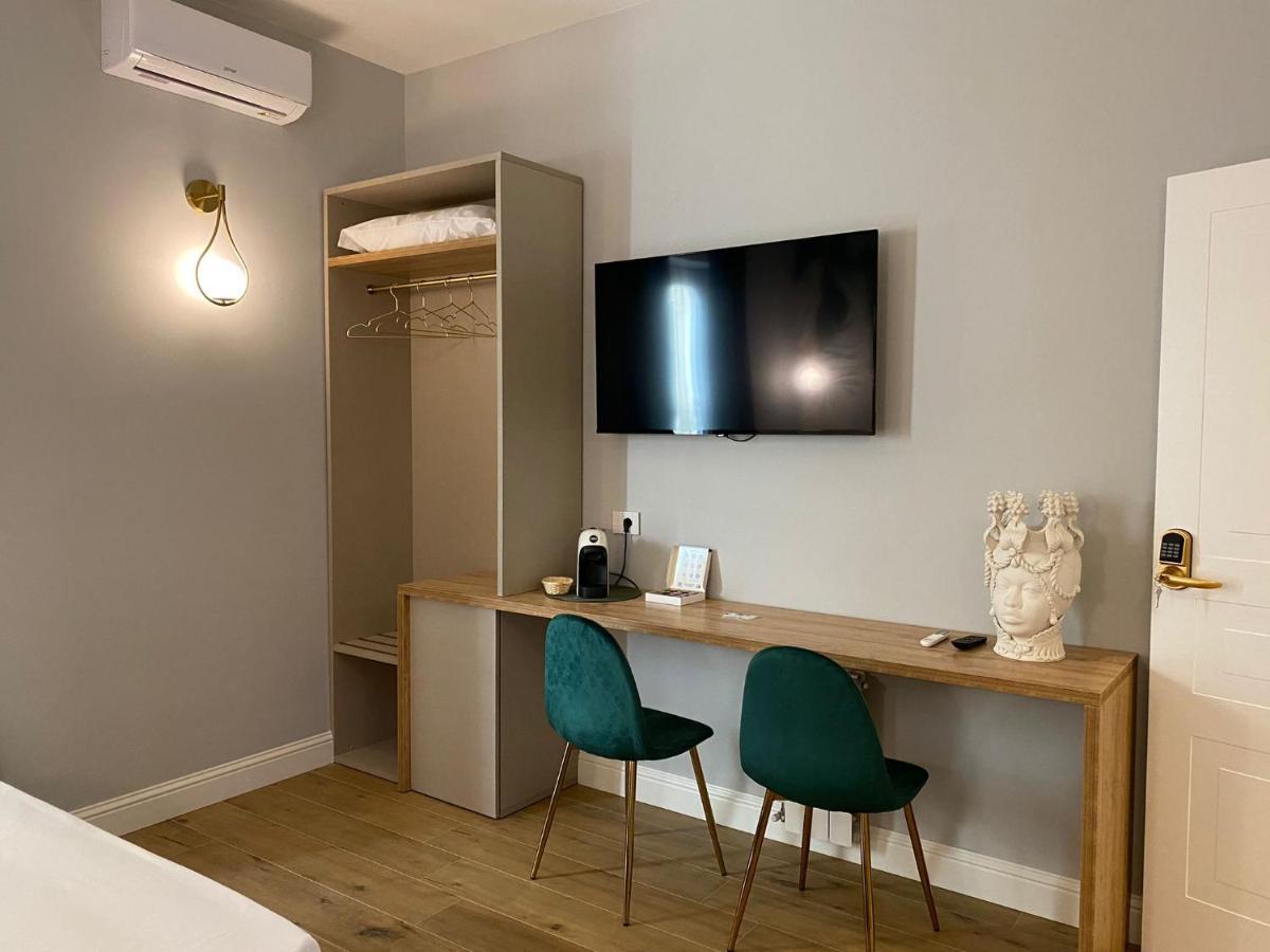 Krysos Luxury Bed & Breakfast *